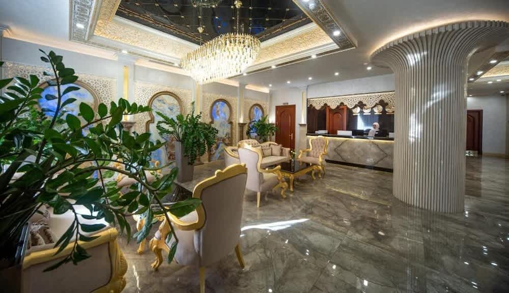 Manor Hotel 1