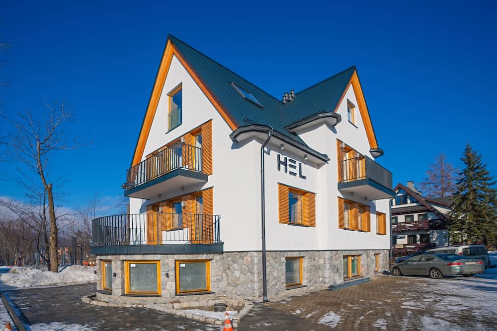 HEL 1