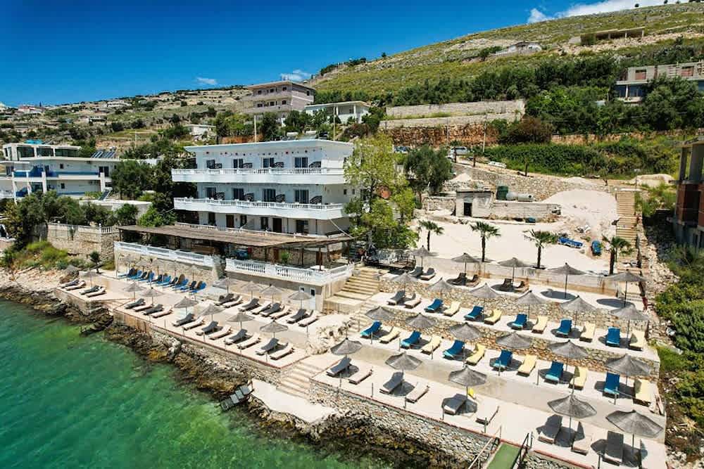 Villa Juna Beach 1