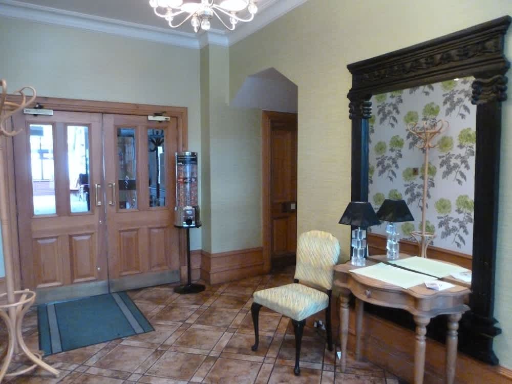 Inn At The Park 2