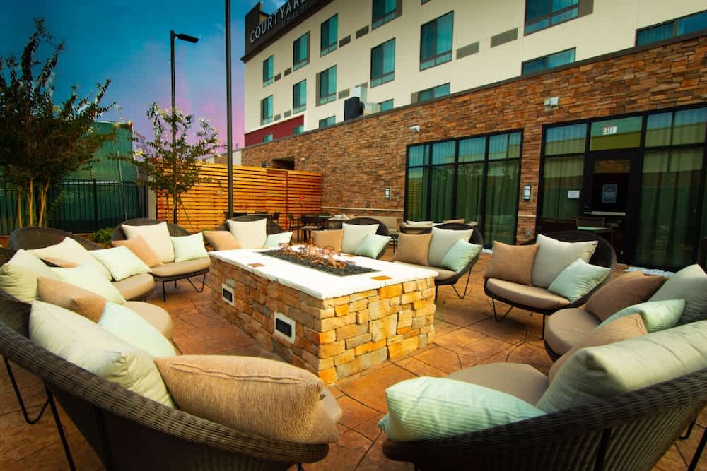Courtyard by Marriott Cartersville 1