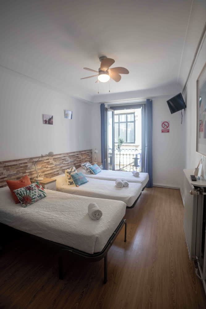 Gurtxu Rooms by Sun Sebastián 1