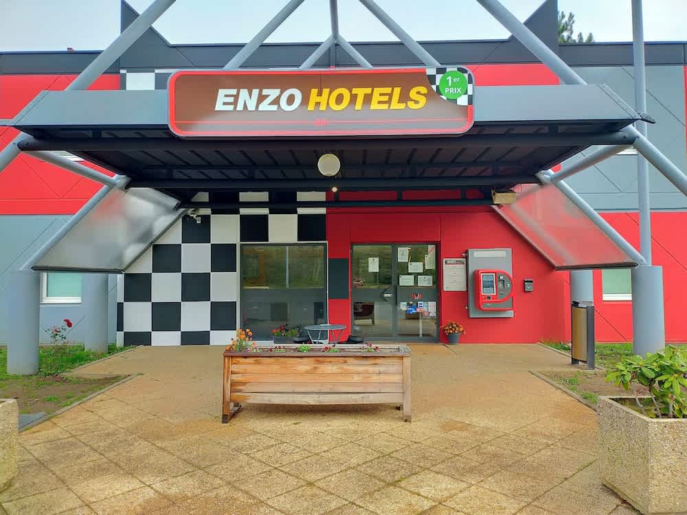 ENZO HOTEL 1er PRIX 1
