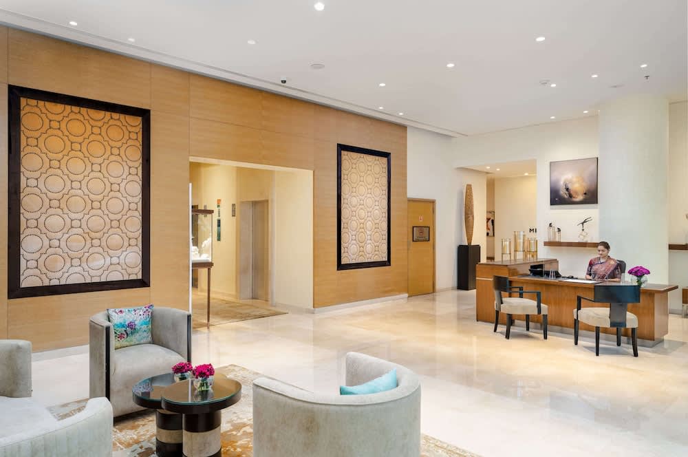 Taj Wellington Mews, Mumbai 2