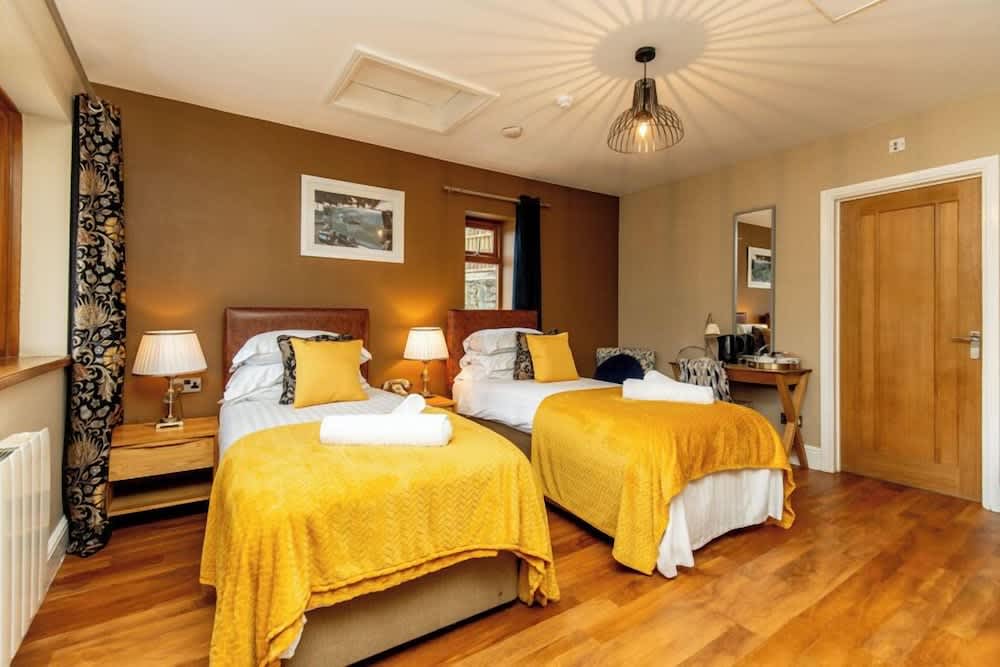 The Gower Hotel 1