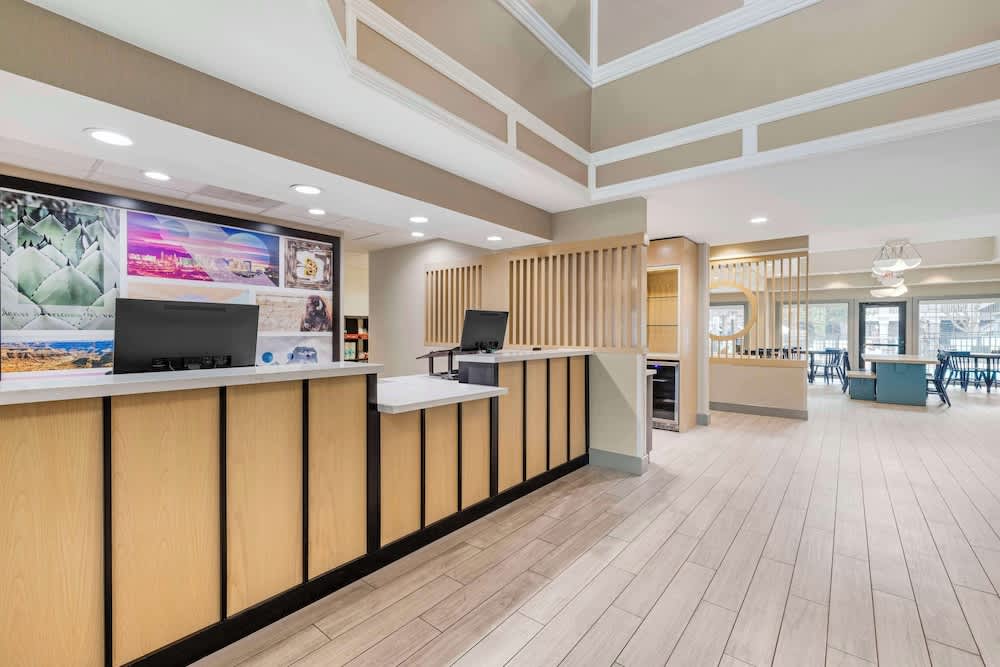 Sonesta ES Suites Torrance Redondo Beach 4