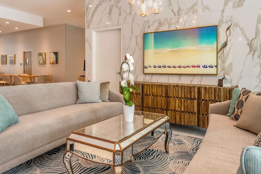 Cambria Hotel Fort Lauderdale Beach 4