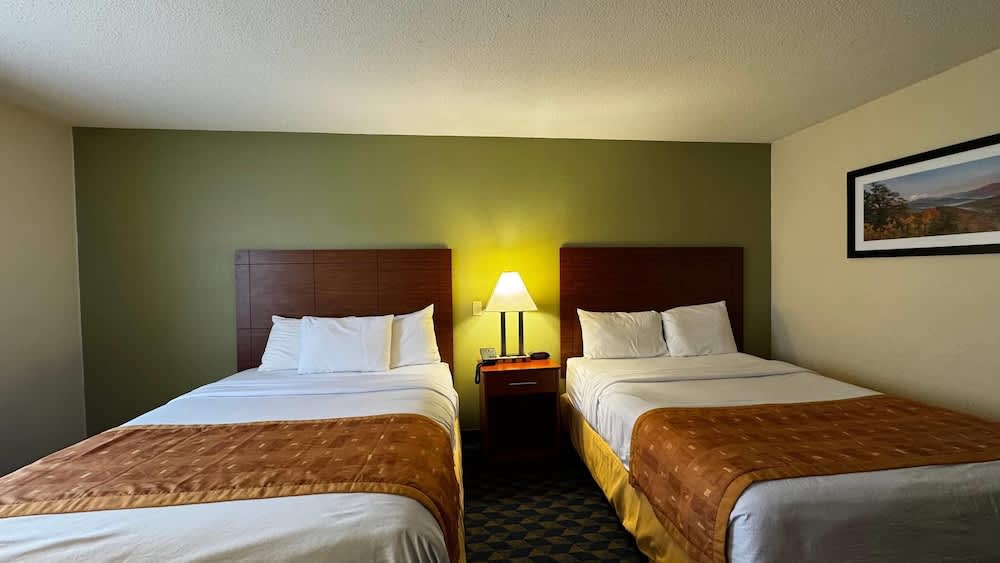 Deluxe Inn Wytheville 5