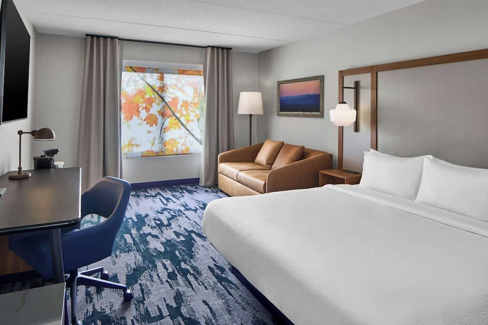 Fairfield Inn by Marriott Rochester East 4