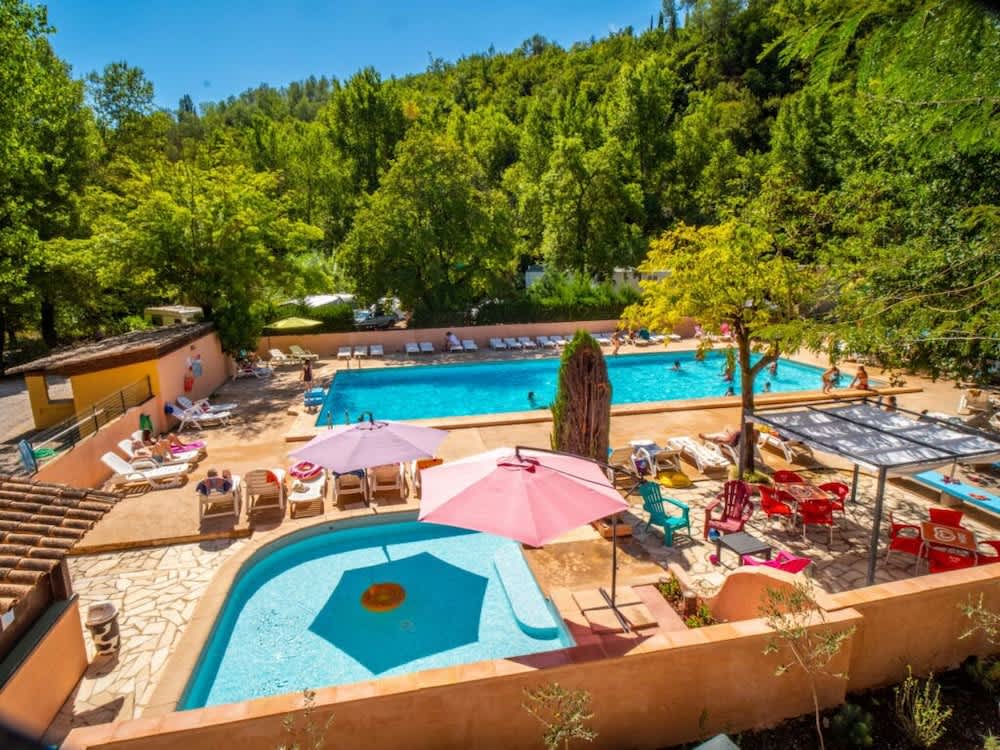 Hotel et Camping Les Rives du Loup 1