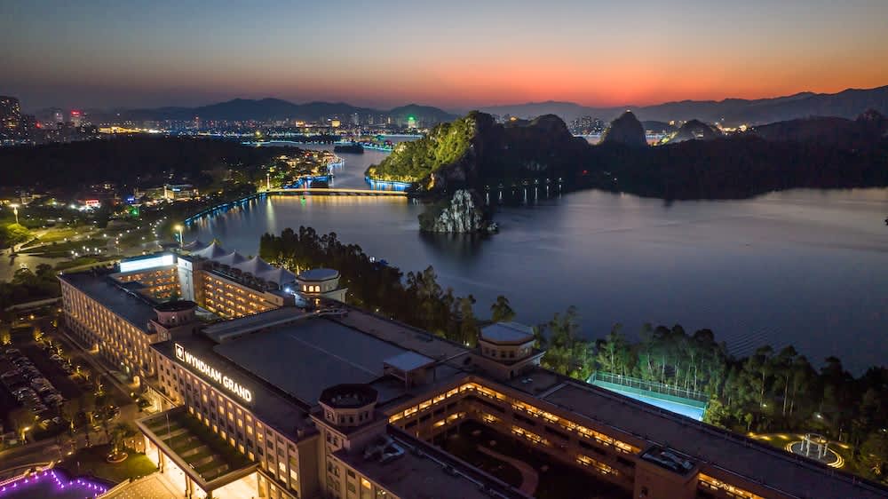 Wyndham Grand Zhaoqing Downtown 1