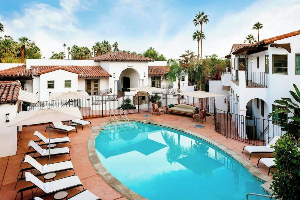 Triada Palm Springs, Autograph Collection 1