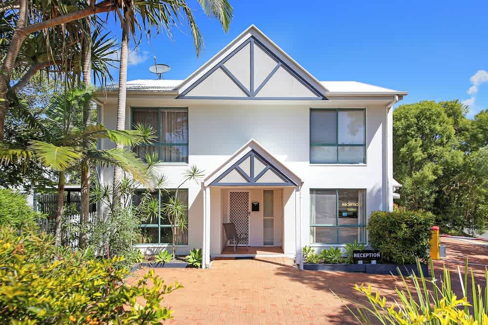 Chez Noosa Holiday Apartments 2