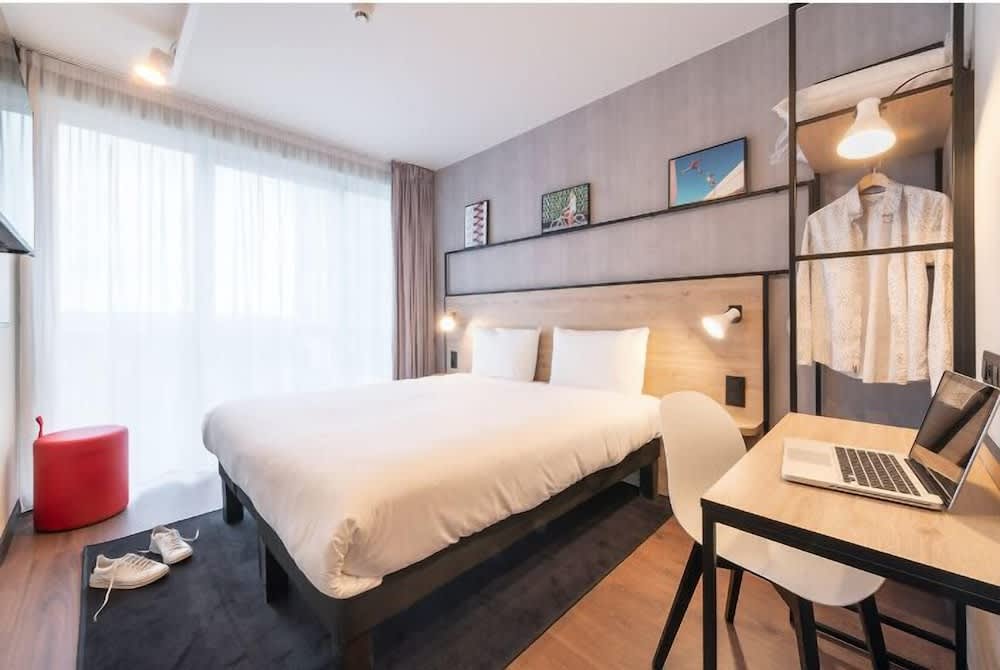 ibis Acheres St Germain en Laye 2