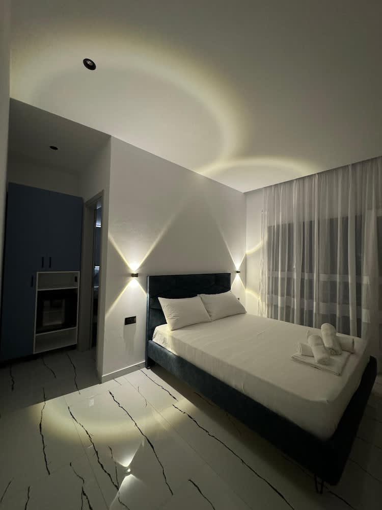 Maison Apartments 2