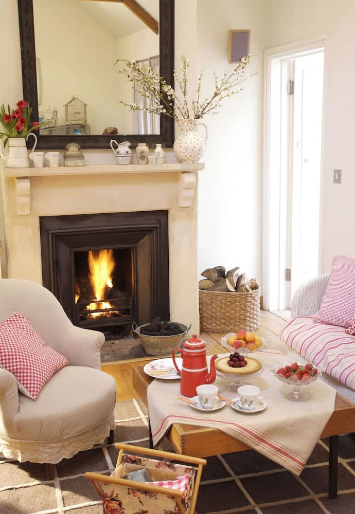 Fosse Farmhouse B&B and Holiday Cottages 1