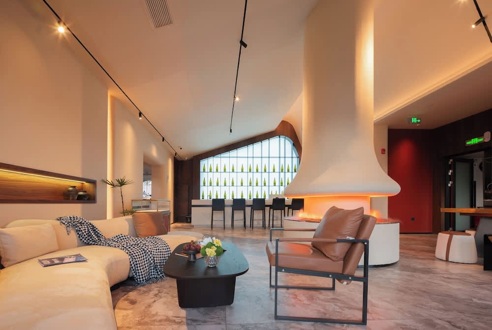 YUJIE HOTEL 1