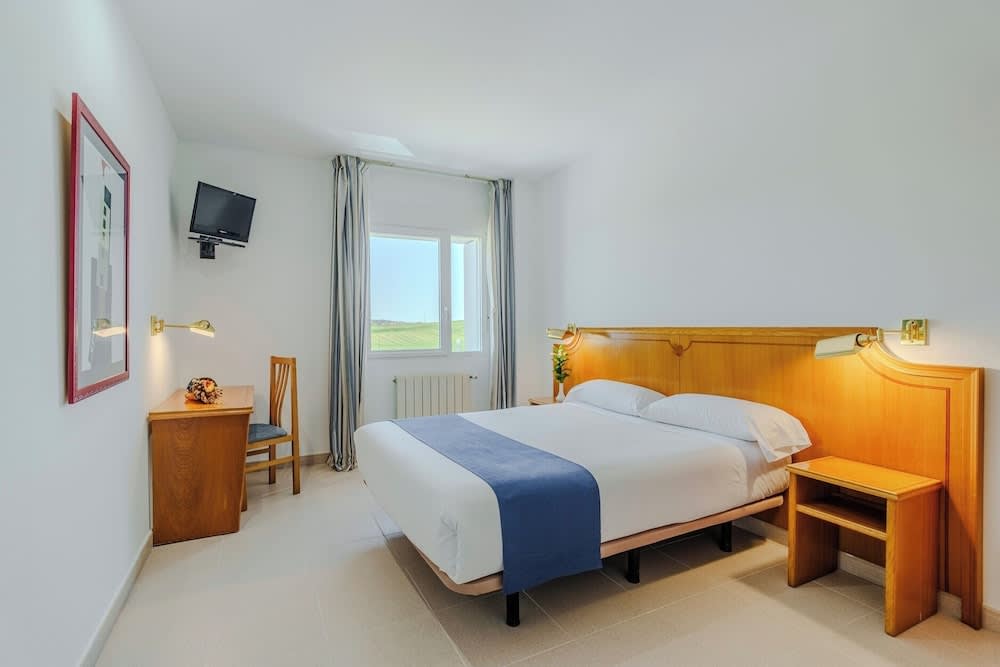 Hotel Rey Arturo Burgos 1