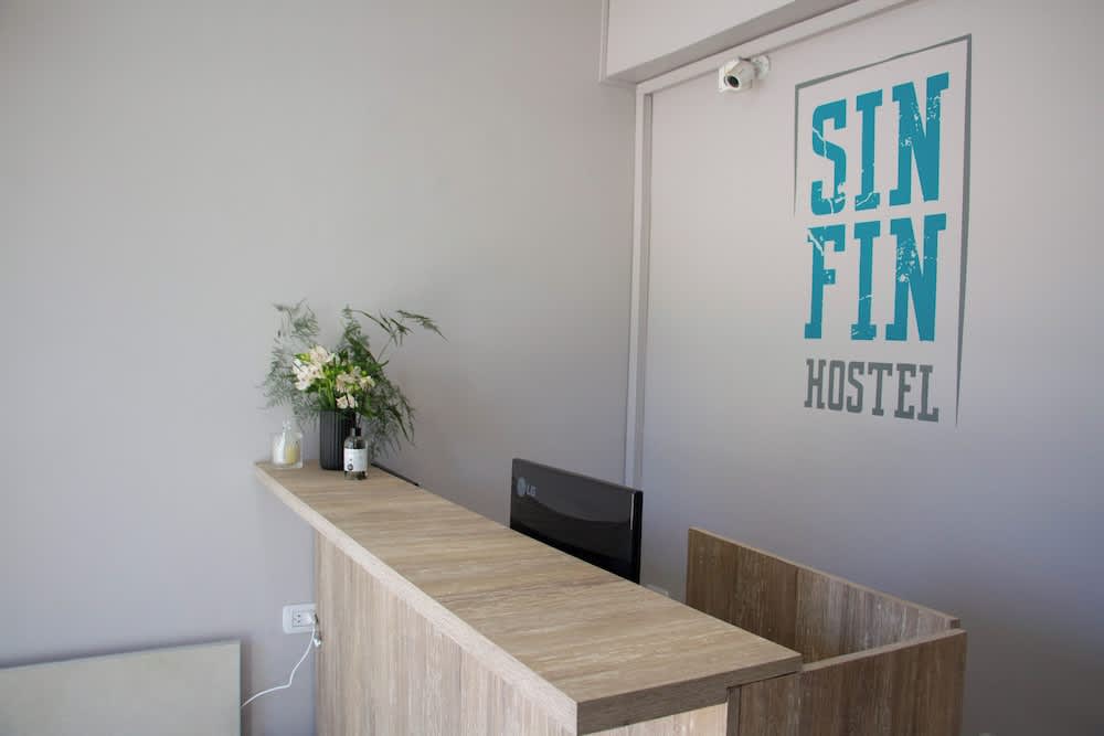 Sin Fin Hostel 2