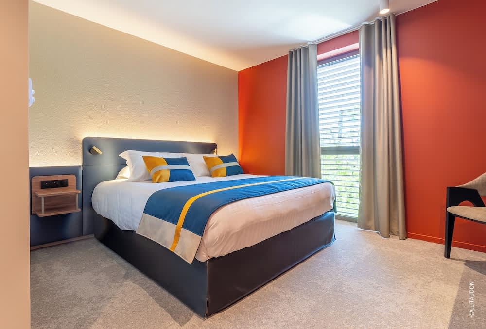 HÔTEL PANORAMA 360 Bourg en Bresse - Cœur de ville 1