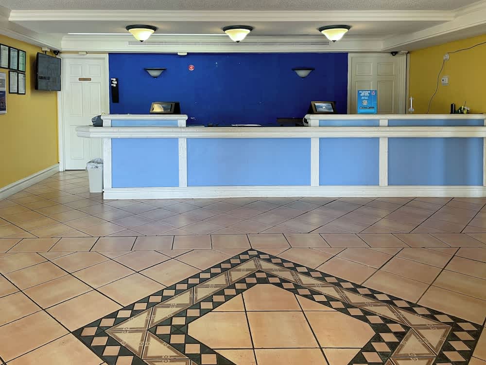 Studio 6 Extended Stay - Huntsville, AL University Drive 2