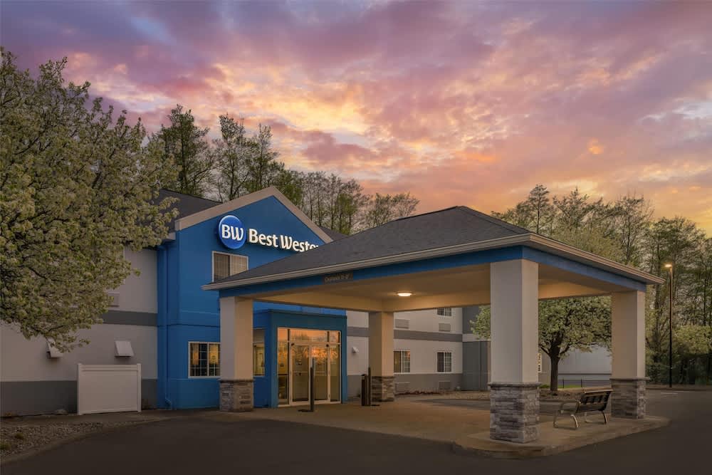 Best Western Brockport Inn & Suites 1