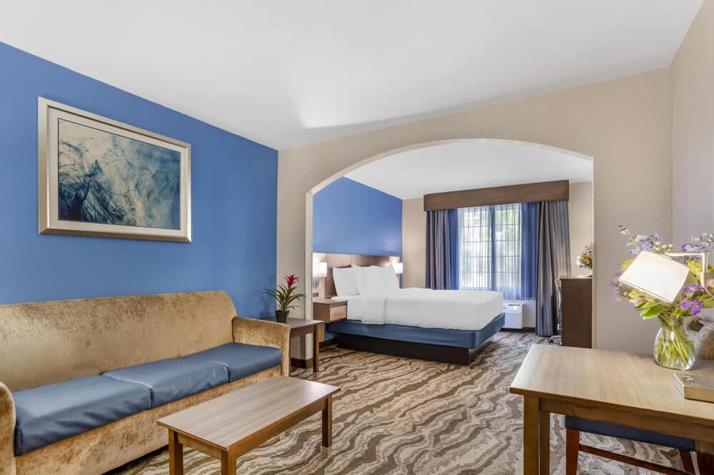Best Western Plus River Escape Sylva / Dillsboro 1