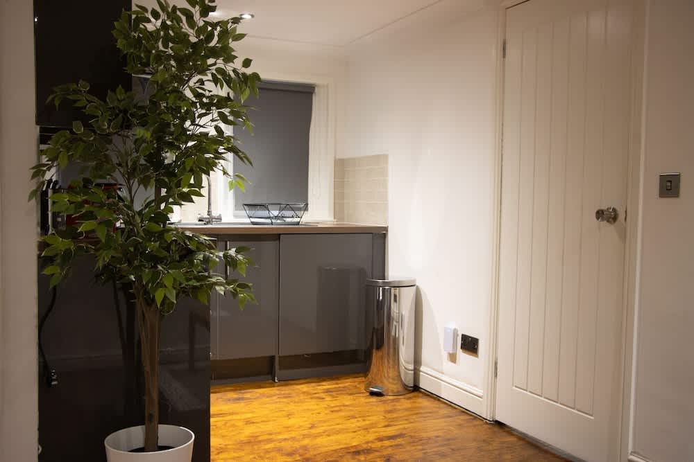 UStay 27 Stanley Street Party Apartments 1