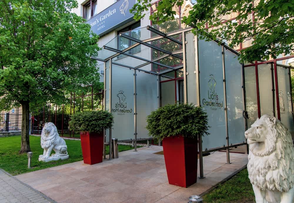 Lion's Garden Hotel 2