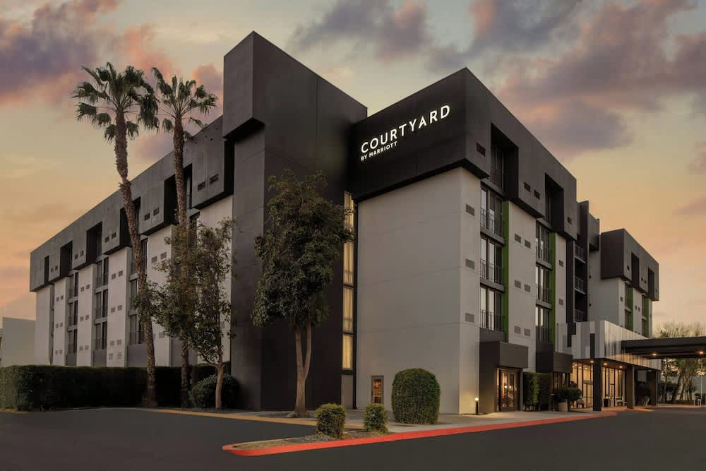 Courtyard San Jose Airport 1