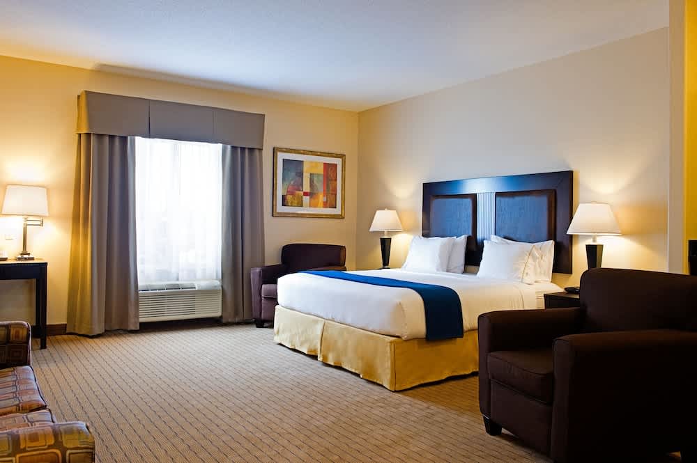 Holiday Inn Express & Suites REGINA-SOUTH by IHG 2