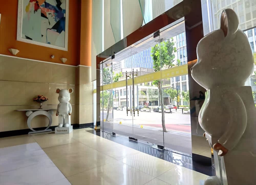 Magnificent International Hotel 2