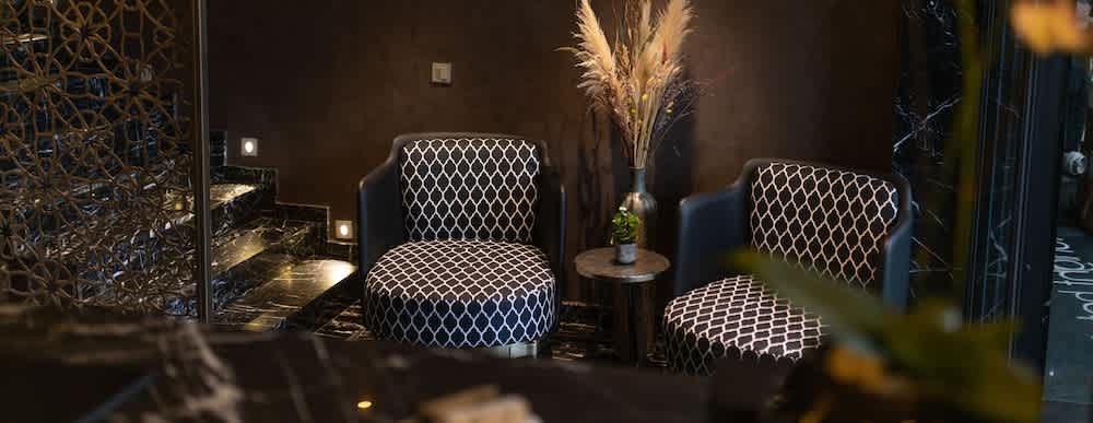 Tonight Hotel Port 3