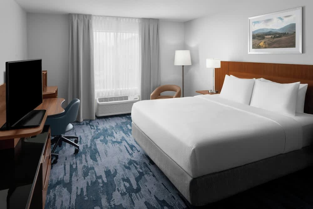 Fairfield Inn by Marriott Santa Clarita Valencia 5