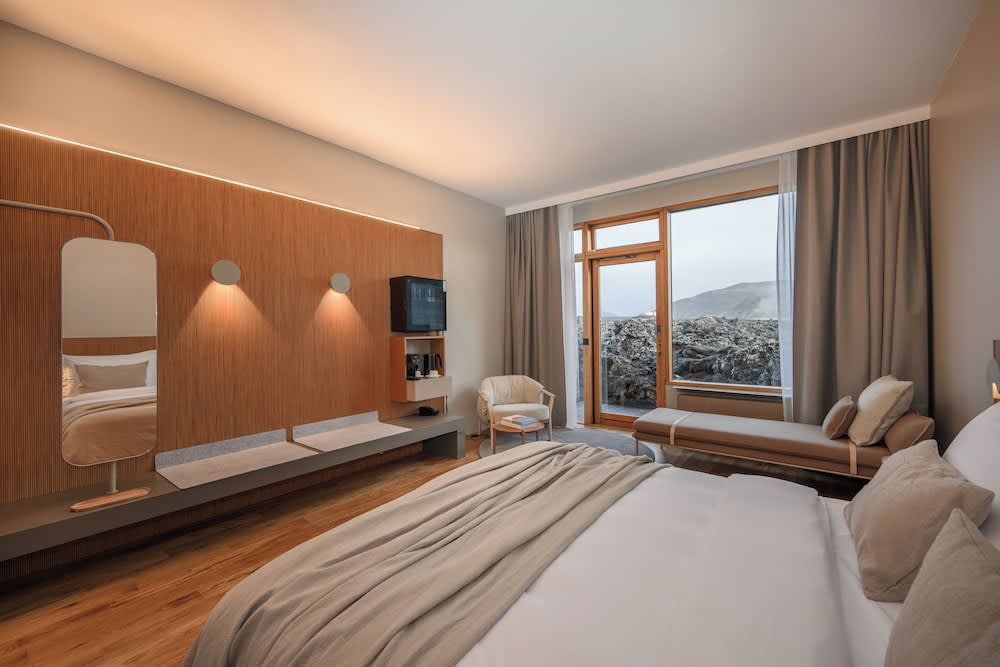 Silica Hotel 2