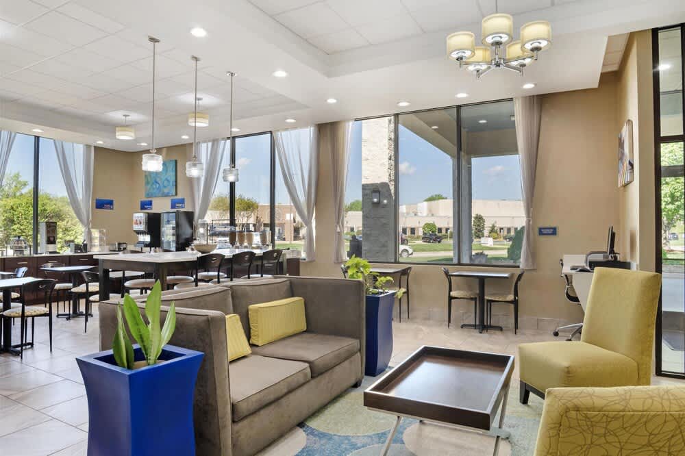 Best Western Inn & Suites Monroe 4