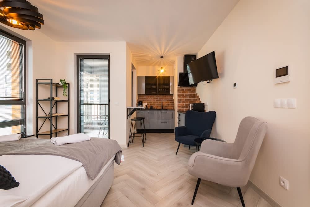 Doki Studio Stocznia by Grand Apartments 1