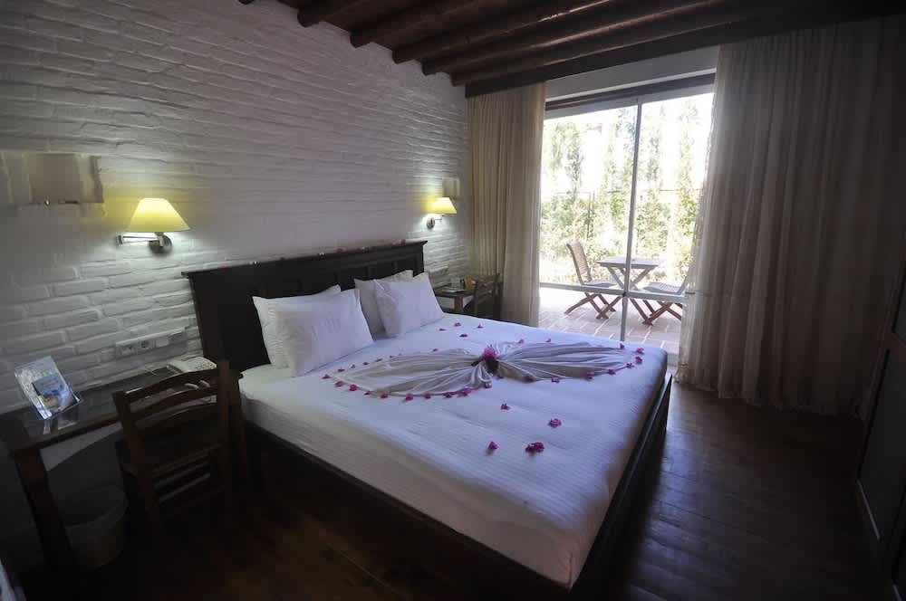 El Vino Hotel & Suites 2