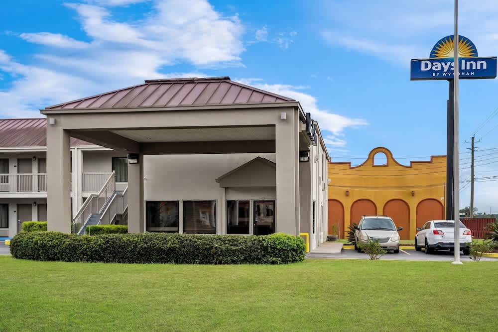 Days Inn by Wyndham Bainbridge 1