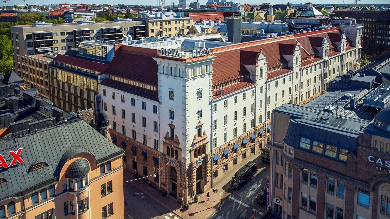 Radisson Blu Plaza Hotel, Helsinki 1