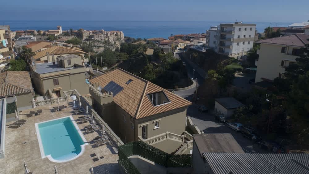 Sui Generis Tropea Luxury Rooms 1