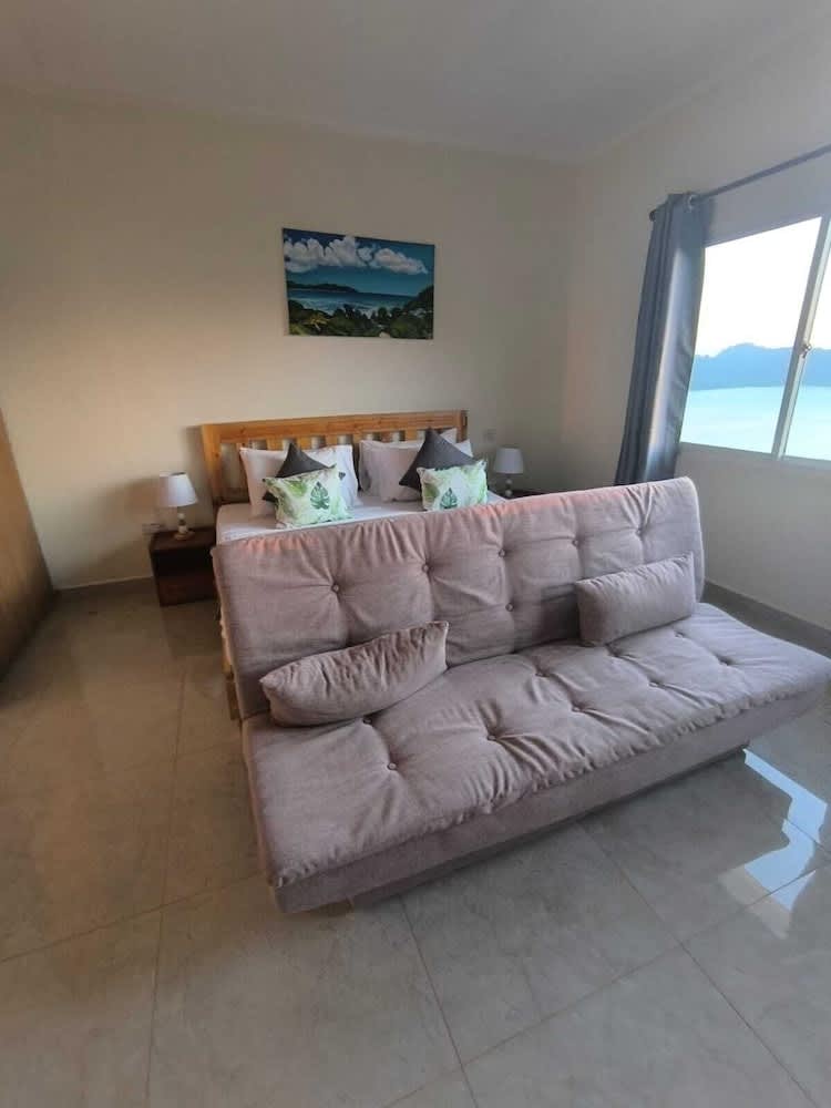Sunset View Self Catering 2