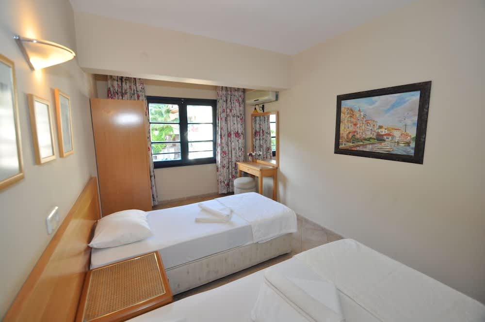 Sun Blue Apart Hotel 2