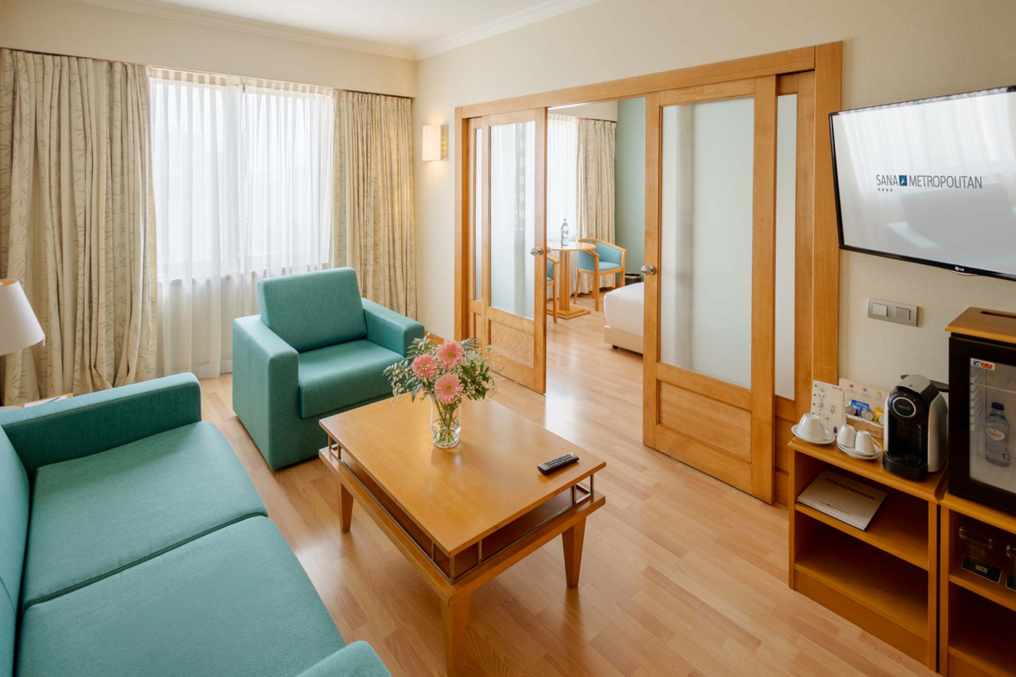 SANA Metropolitan Hotel 3