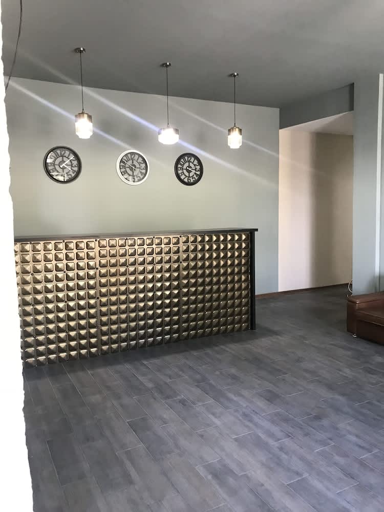 Hotel Aguna 2