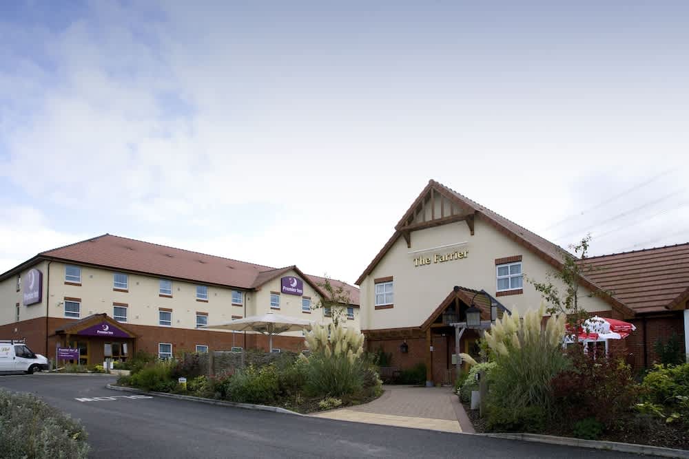 Premier Inn Grantham 1