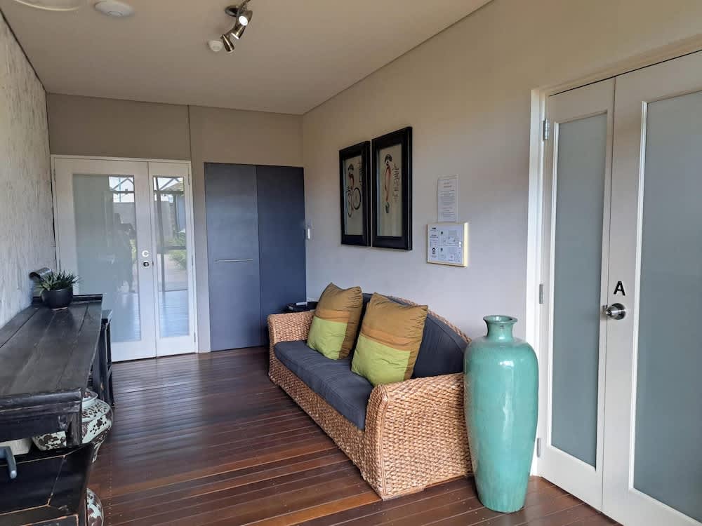 Bay Village Dunsborough 2