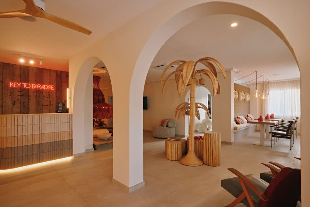 Secret Oasis Ibiza-Only Adults 2