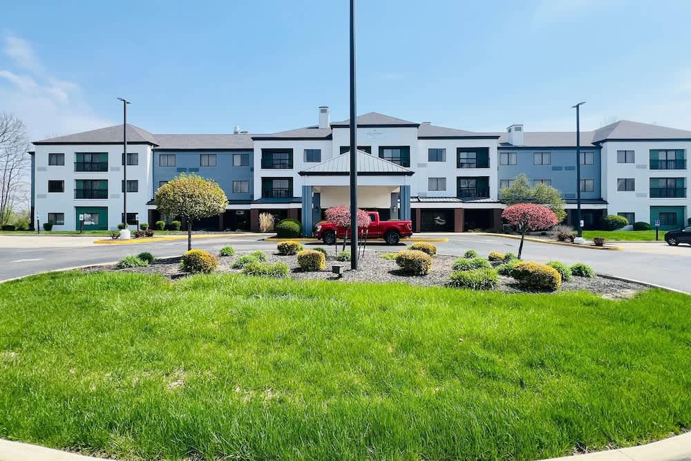 Country Inn & Suites by Radisson, Columbus-Edinburgh 1
