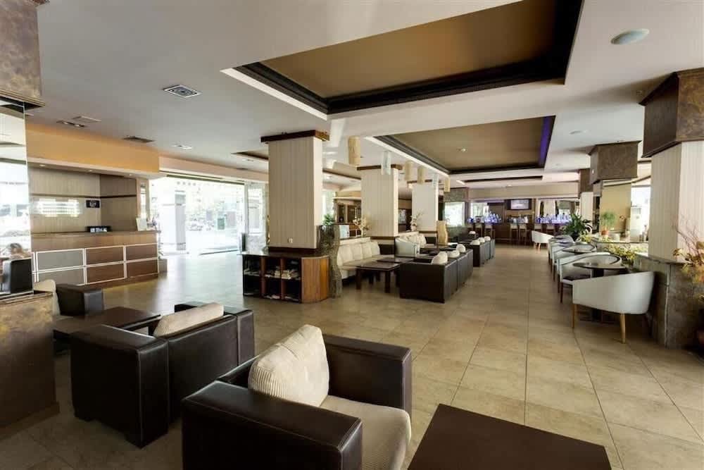 Grenada Holiday Apartments 2